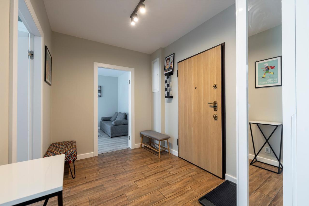 Luxury In City -7- Bright-Secured-Freeparking 우치 외부 사진