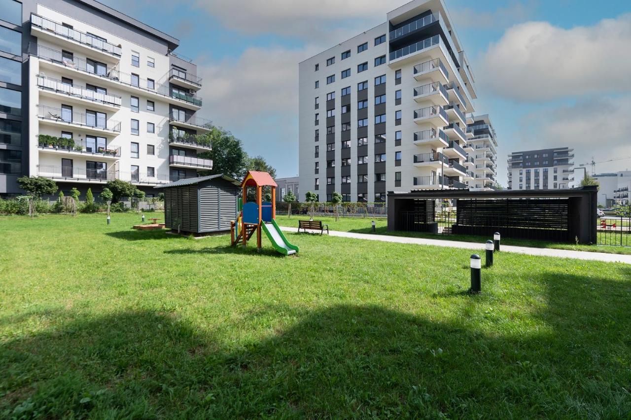 Luxury In City -7- Bright-Secured-Freeparking 우치 외부 사진